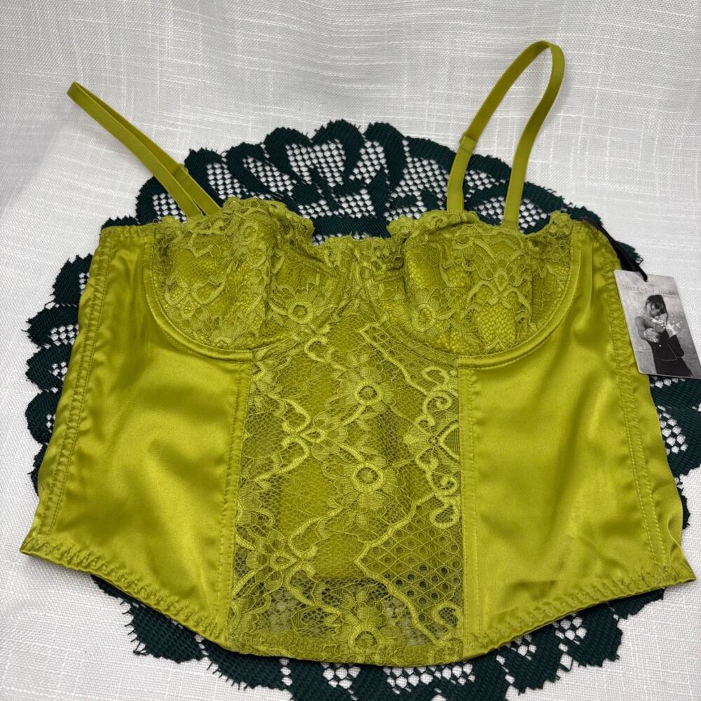 Sincerely Jules Bustier Sz M Silk Green Lace Straps Adjustable Y2K Underwire
